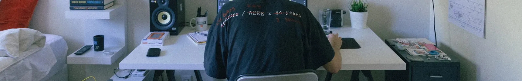 main_banner_bg