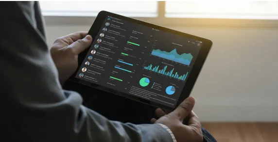 Custom employee evaluation and monitoring platform supporting organizational growth image
